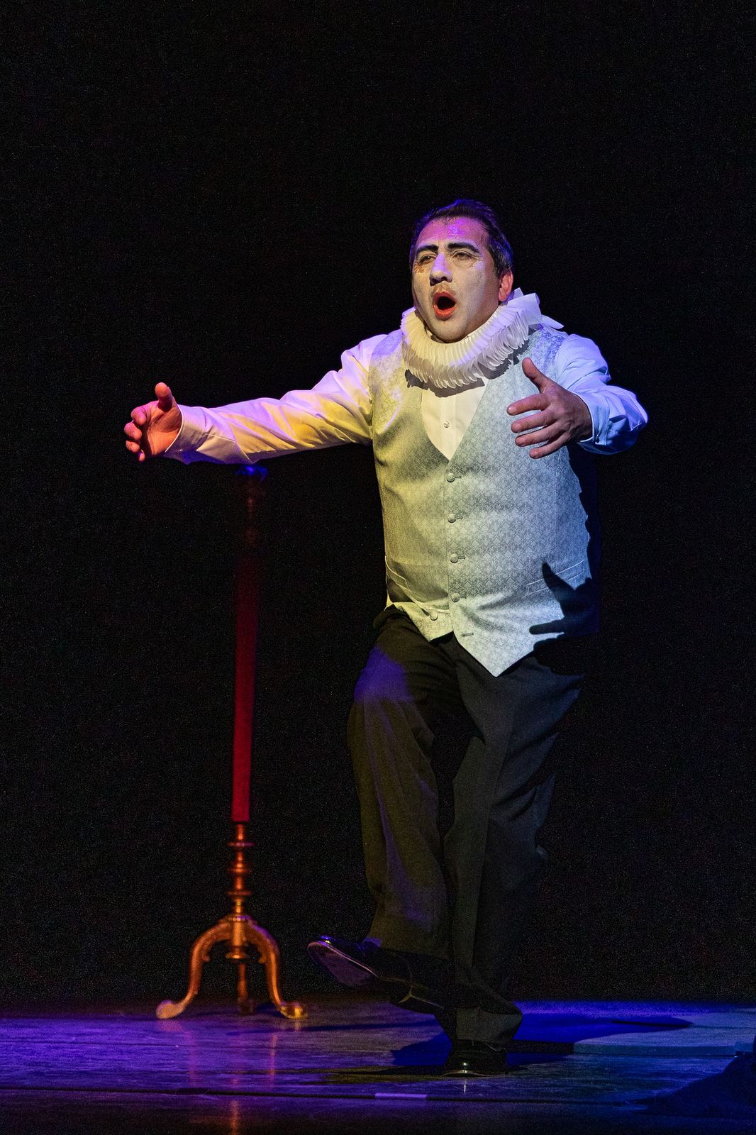 LeRoyOlaf - Mains sur le cœur